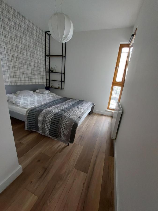 Appartamento Apartament Zajezdnia Wrzeszcz Danzica Esterno foto